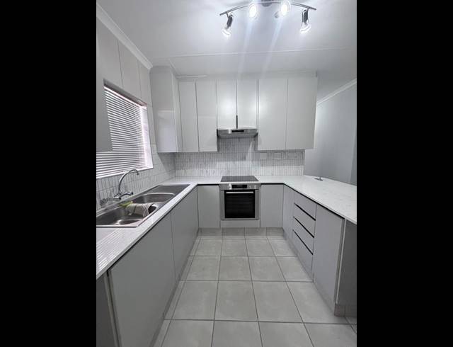 2 BEDROOM PROPERTY TO RENT IN SUNAIR PARK
